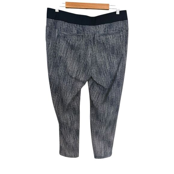 Athleta Batik Midtown Visit Blue Spot Ankle Pants  Joggers Blue & White Size 12 - Picture 4 of 5